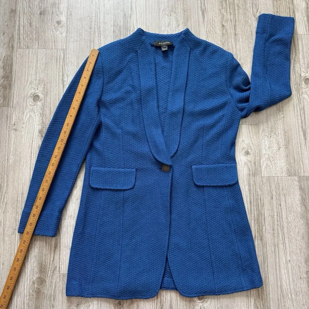 St. John Waffle Knit Jacket Blue Textured Button Front Wool Blend Blazer Size 10